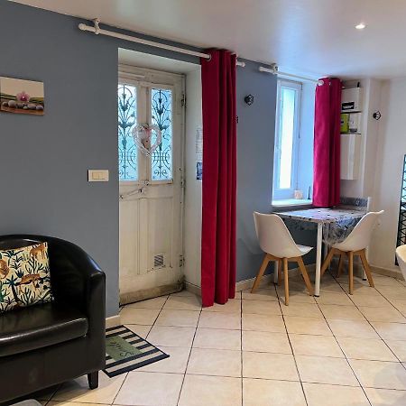 "La Petite Maison" Sainte-Foy-lès-Lyon Eksteriør bilde