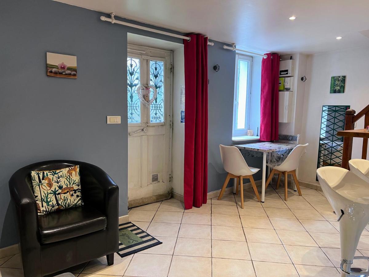 "La Petite Maison" Sainte-Foy-lès-Lyon Eksteriør bilde